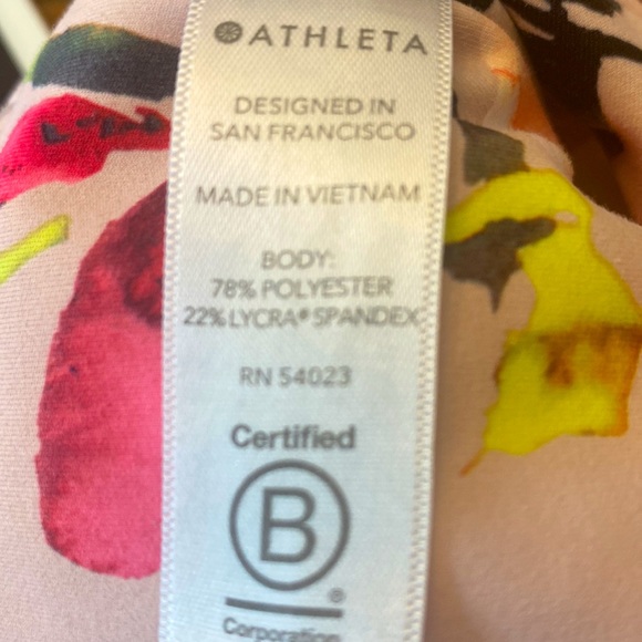 Athleta Painted Flower Elation 7/8 Leggings - Picture 6 of 6